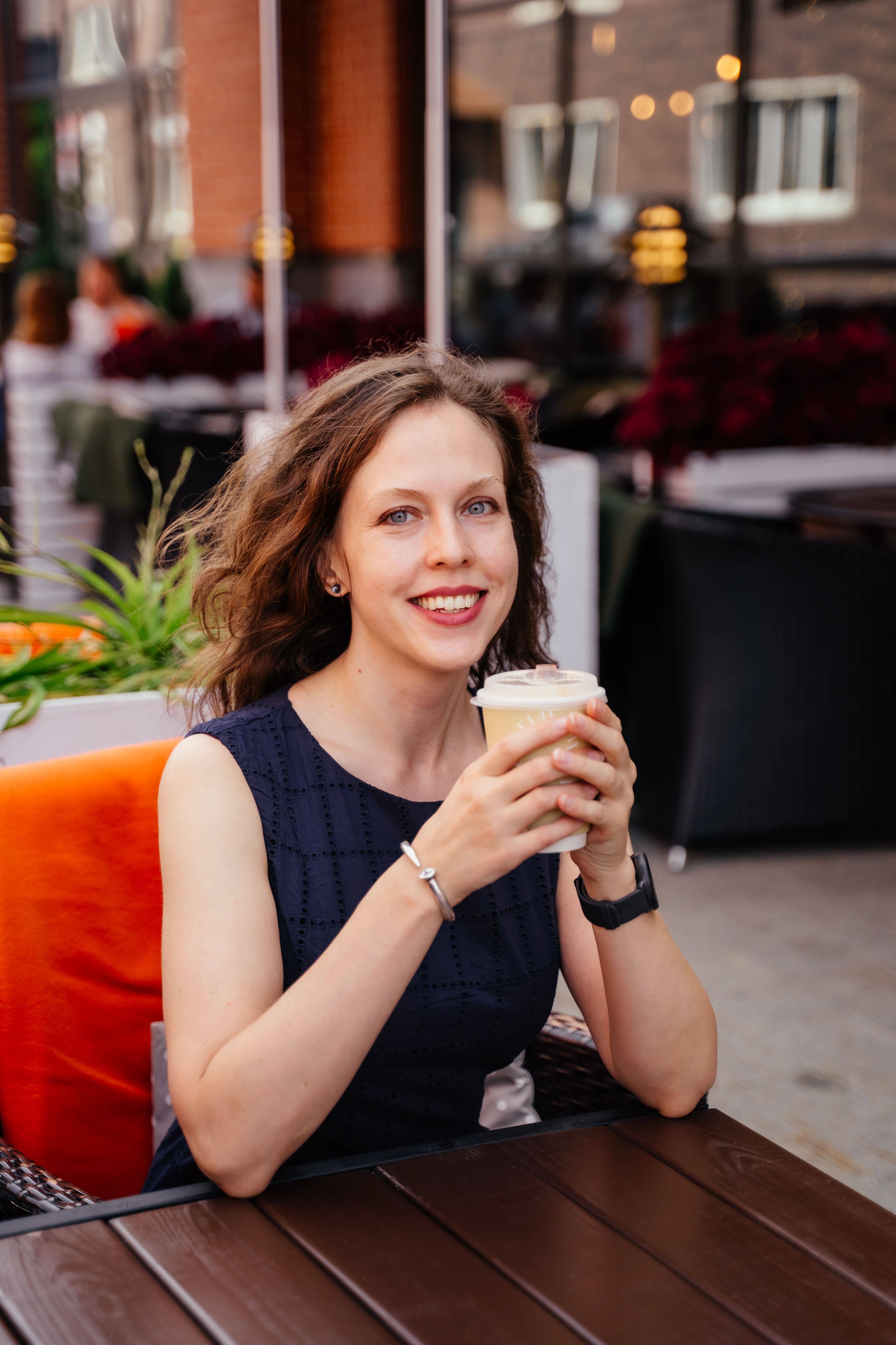 Анна Неврова