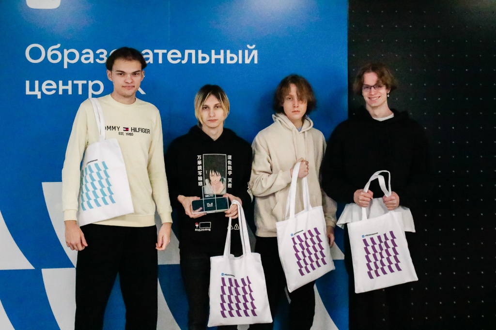 PSX_20231115_174649 (1).jpg